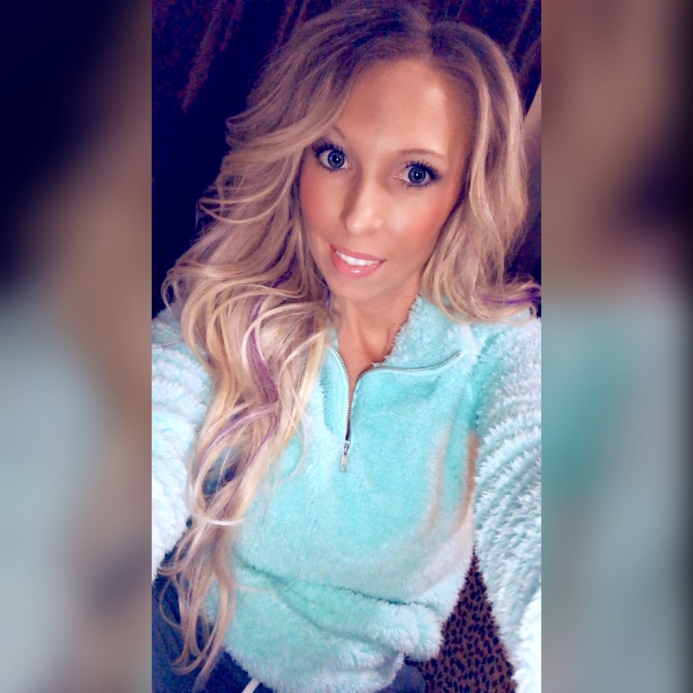 Meet your Posher, Stephanie